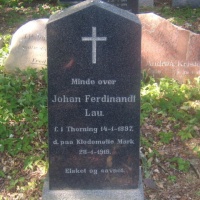 Johan Ferdinandt Lau. Klode Mølle, Engesvang Kirkegård