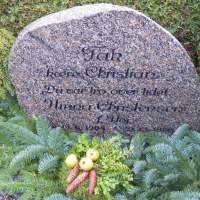 Ninna Høj. V. Kirkegård Horsens