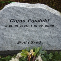 Viggo Lysdahl, Thorning Kirke